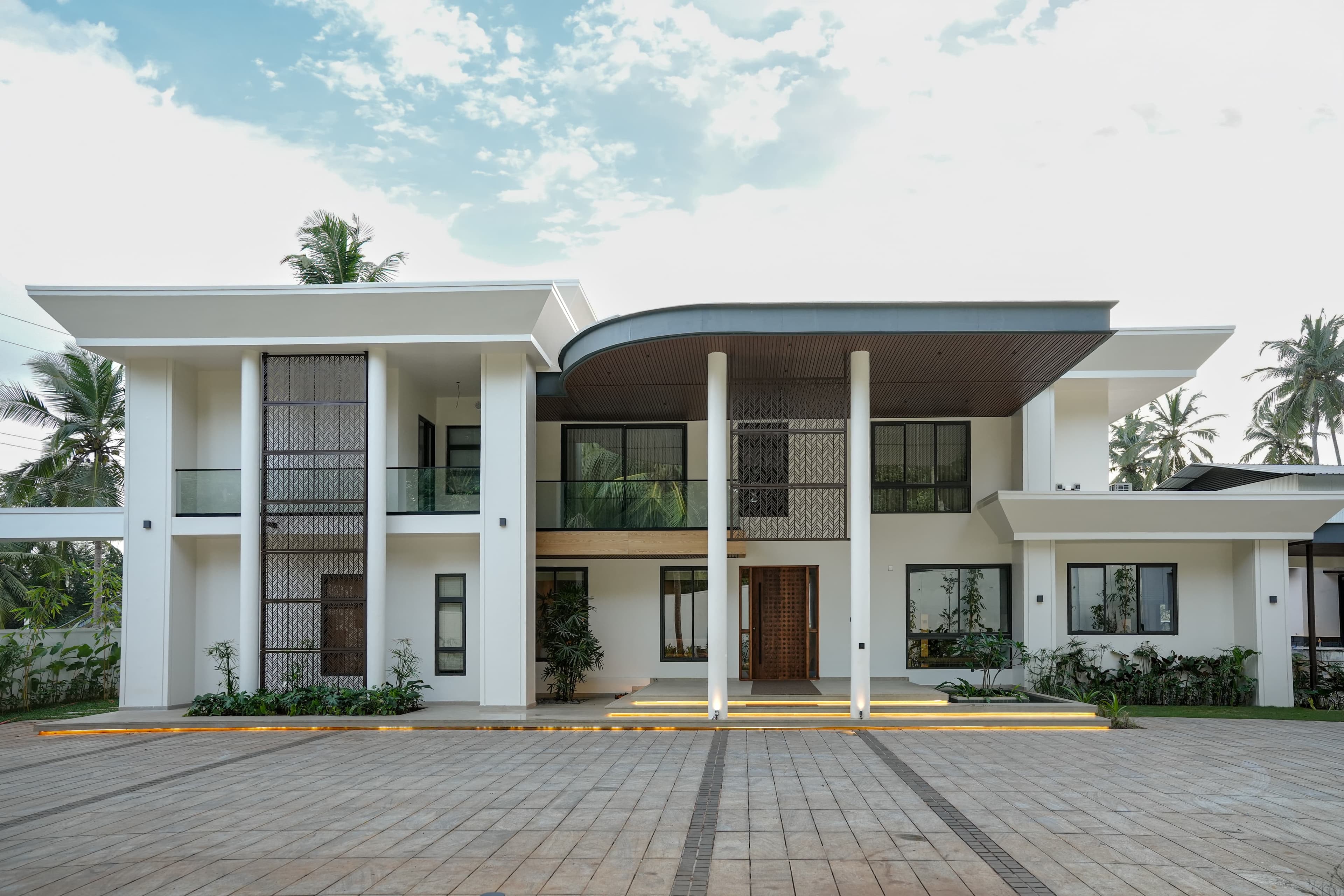 VEGASSERI HOUSE