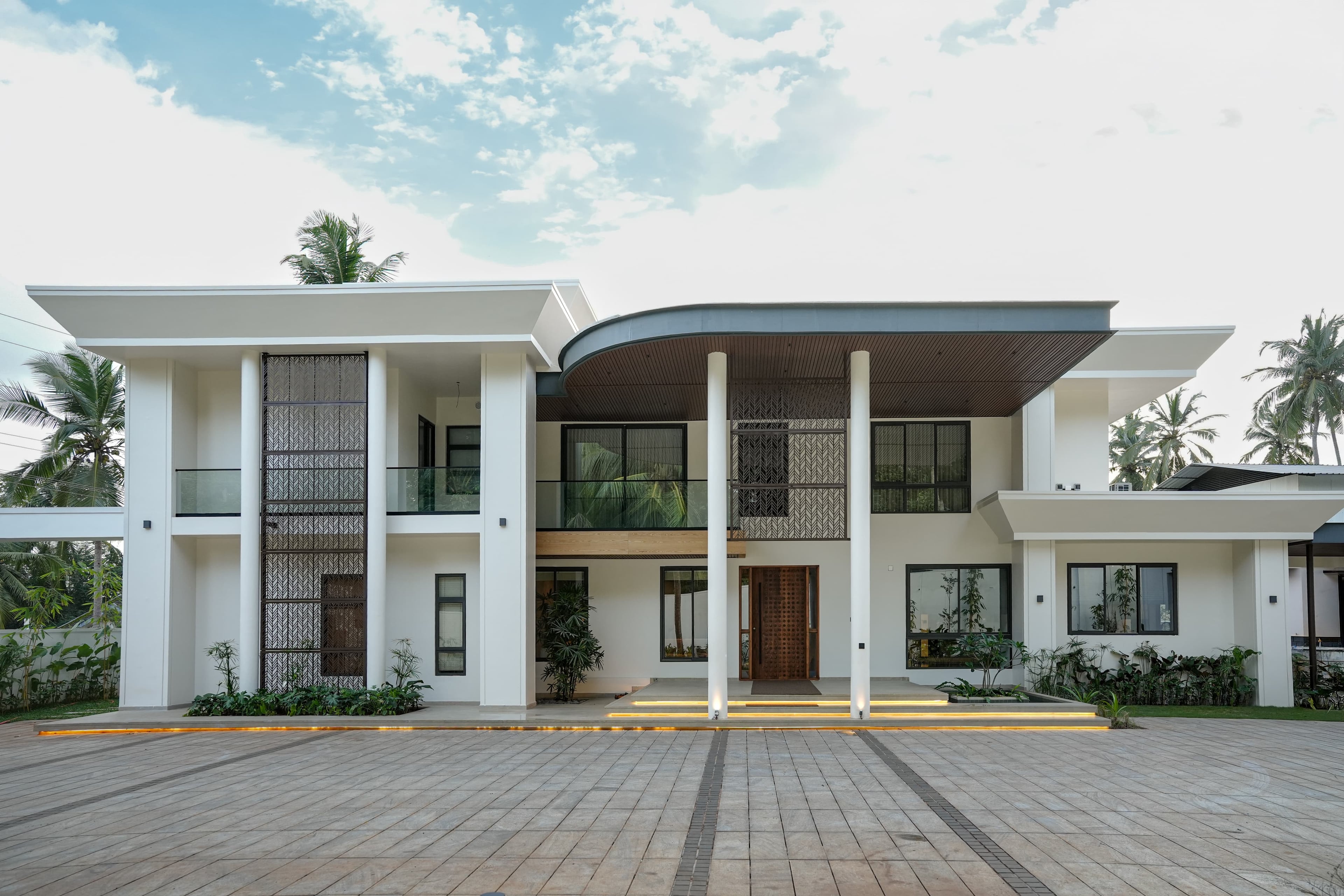 VEGASSERI HOUSE
